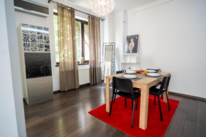 Cozy & Spacious flat near Victoriei Square